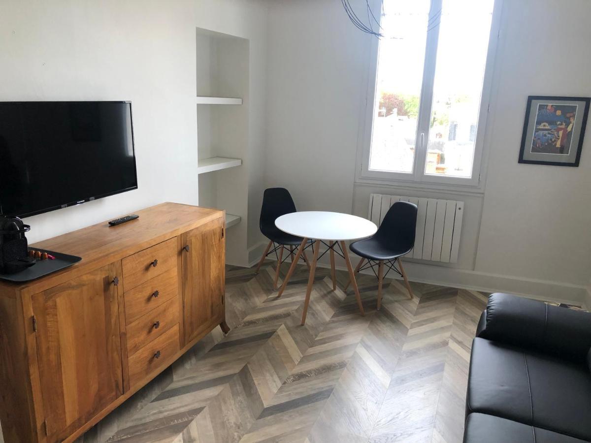 Superbe Appartement Independant En Centre Ville Vichy Exterior photo